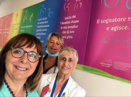 Worte der Kraft für Krankenhäuser und Schulen in Italien